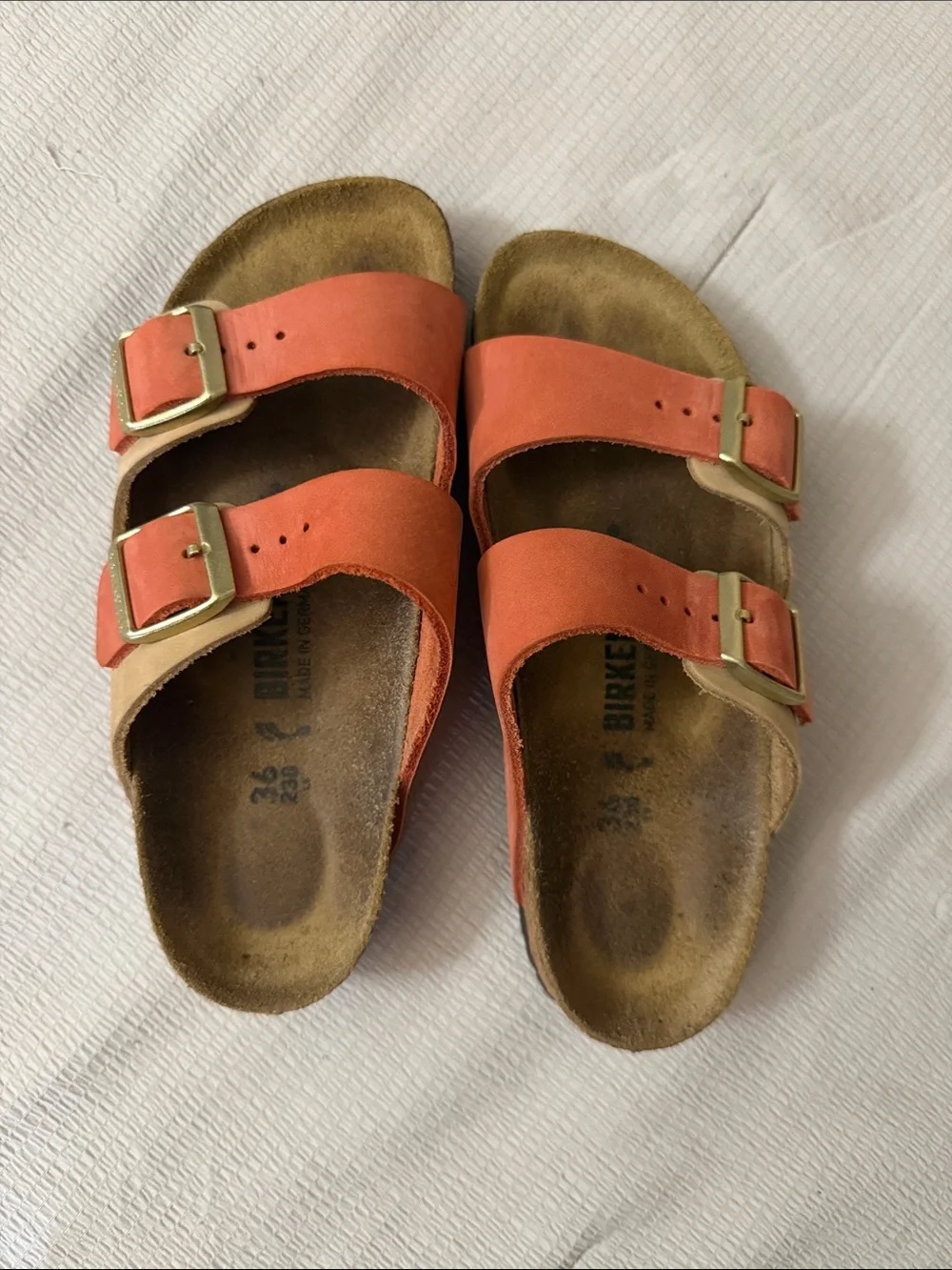 Birkenstock Arizona Sandal in Mars Red and Sandcastle Trim